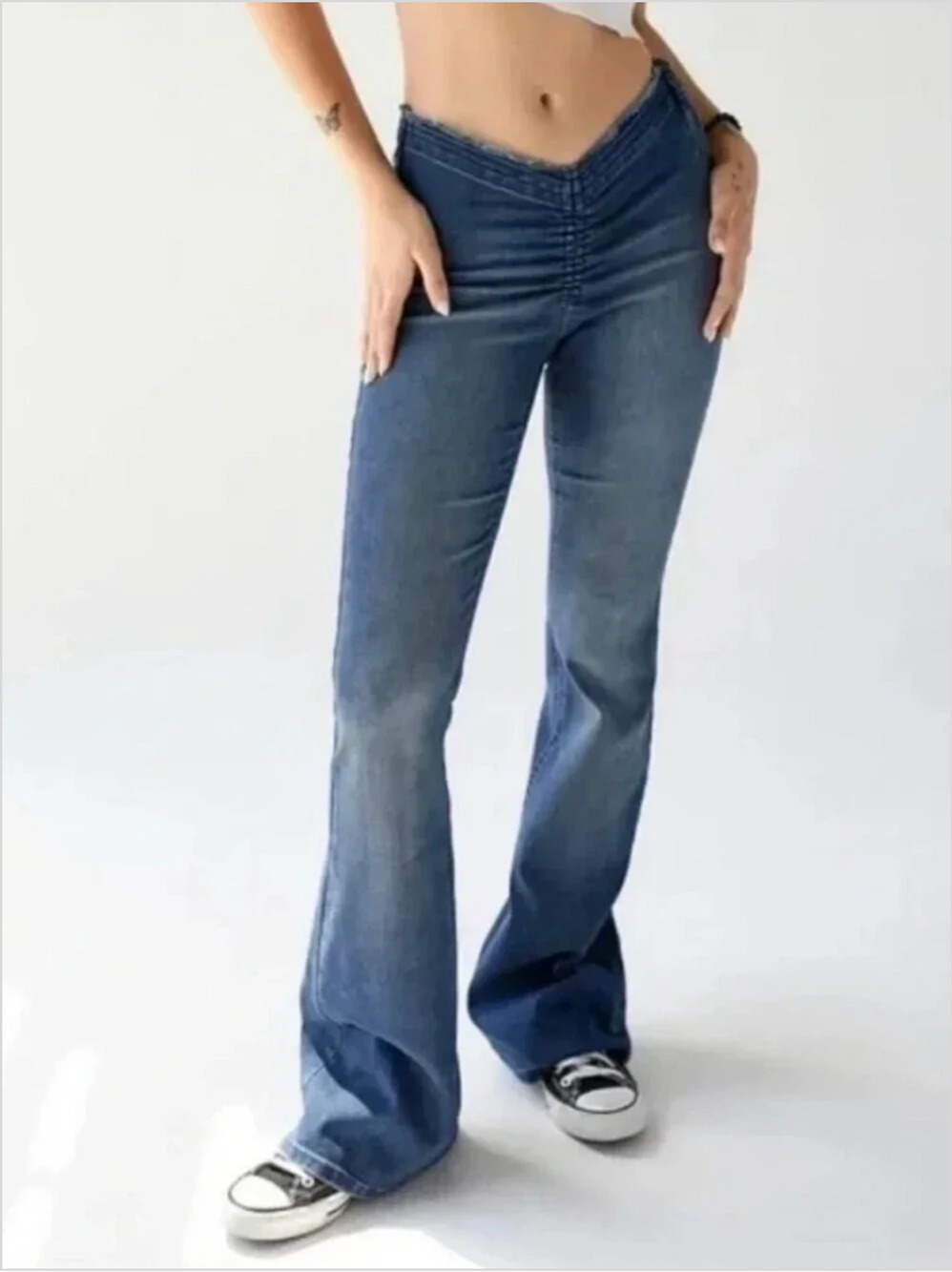 BDG Urban Outfitters Y2K Ruched V Front Low Rise Flare Jeans RARE - Size 29